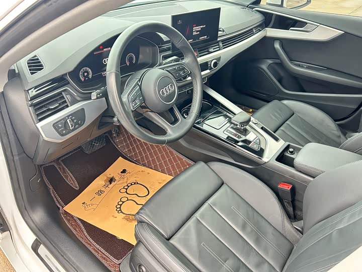 Фото 7 - Audi A5