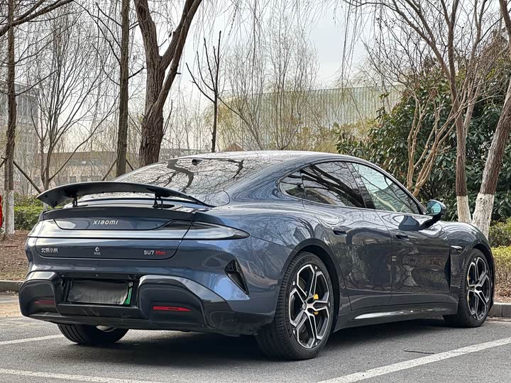 Фото 3 - Xiaomi SU7