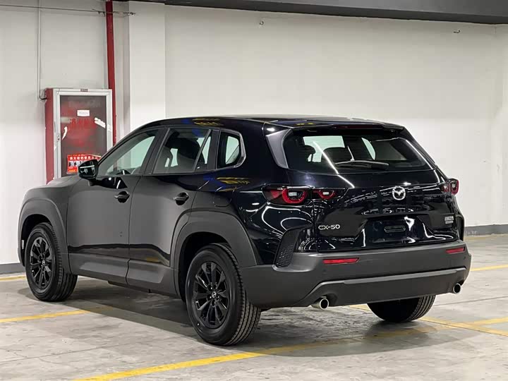 Фото 4 - Mazda CX-50