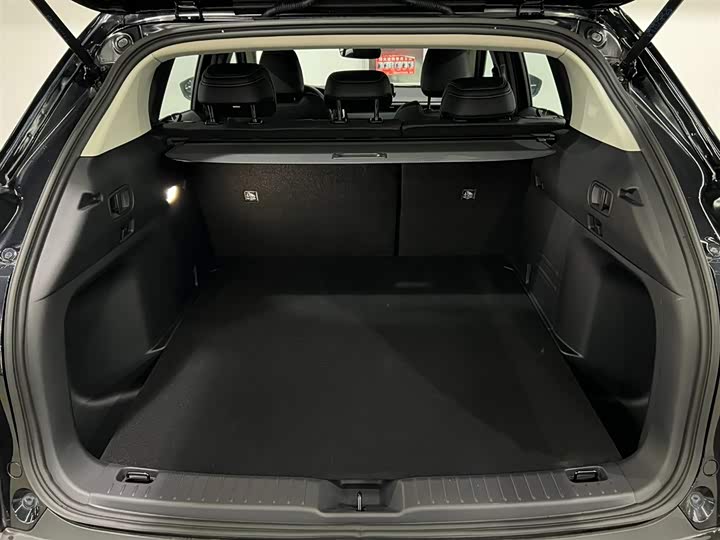 Фото 7 - Mazda CX-50