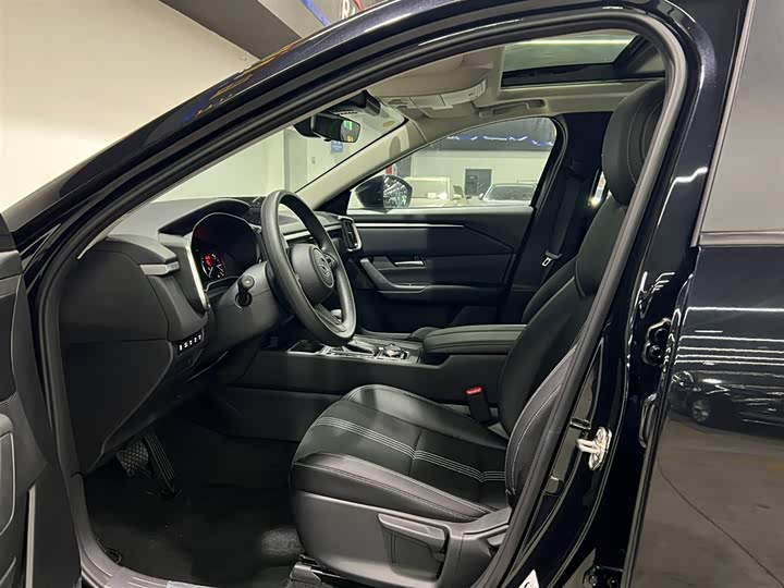 Фото 8 - Mazda CX-50