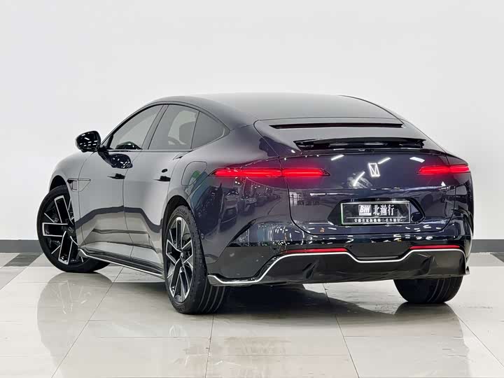 Фото 4 - Avatr 12