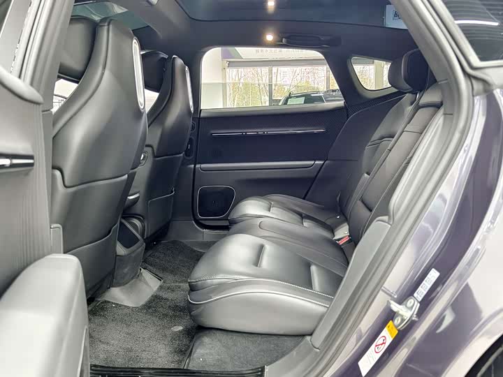 Фото 8 - Avatr 12