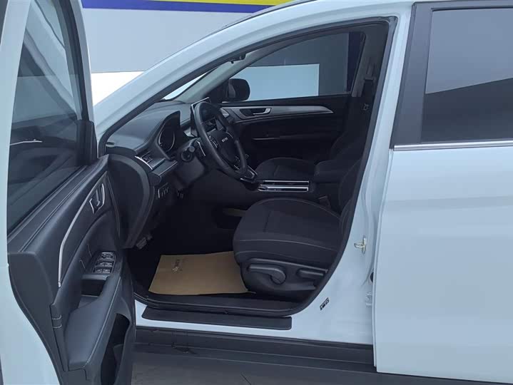 Фото 9 - Haval M6