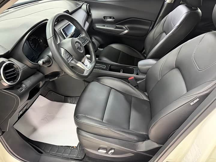 Photo 9 - Nissan Kicks