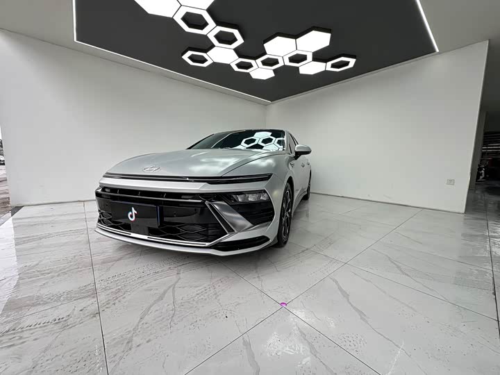 Фото 1 - Hyundai Sonata N Line