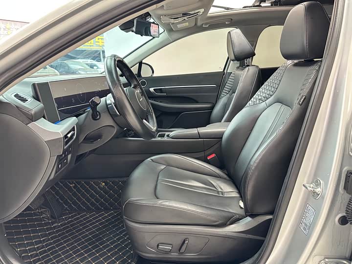 Фото 4 - Hyundai Sonata N Line