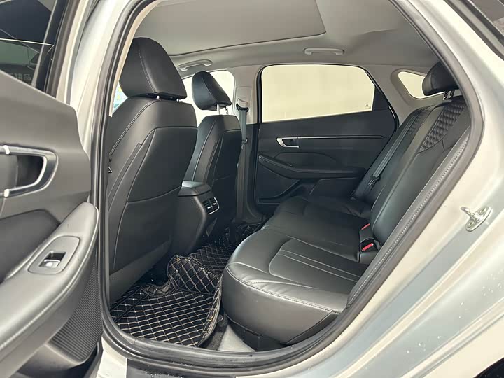 Фото 6 - Hyundai Sonata N Line