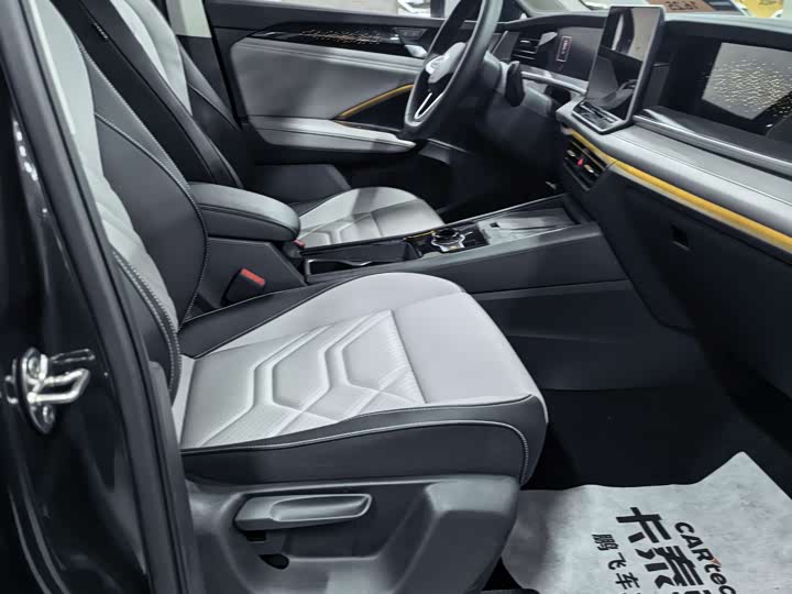 Фото 2 - Volkswagen Tayron