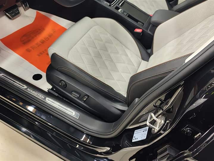 Фото 9 - Volkswagen Magotan