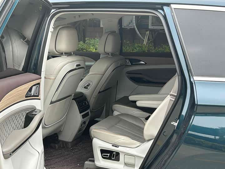 Фото 8 - Dongfeng Forthing Yacht