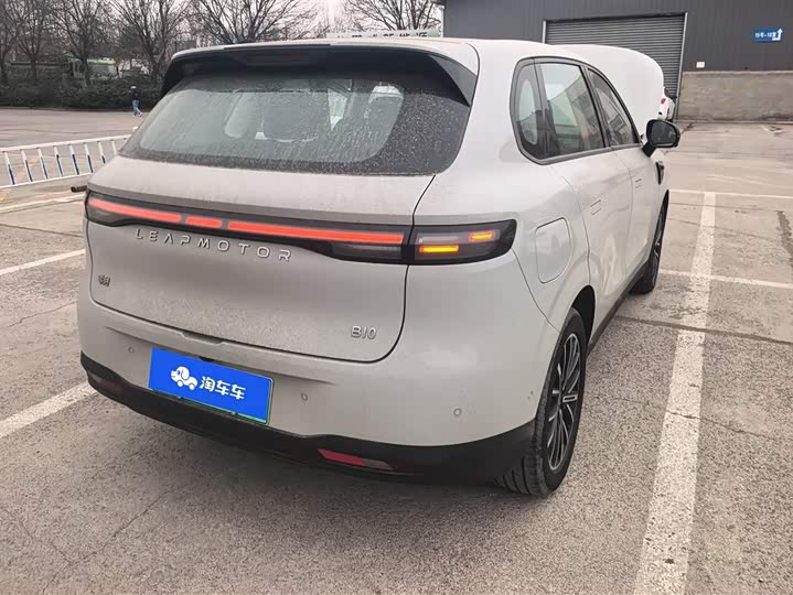 Фото 3 - Leapmotor B10