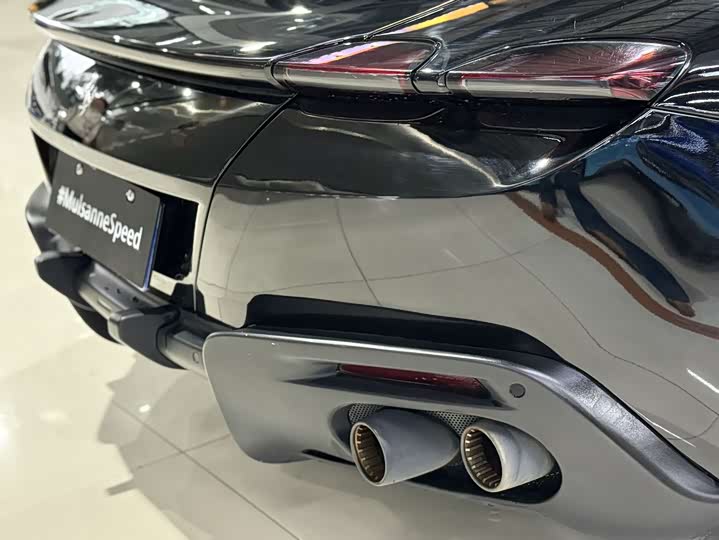 Фото 4 - Ferrari Roma