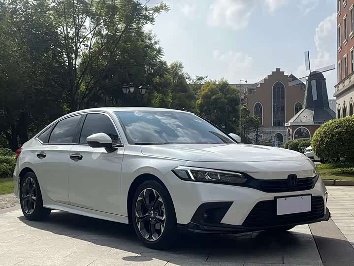 Фото 3 - Honda Civic