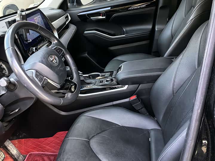 Фото 4 - Toyota Highlander