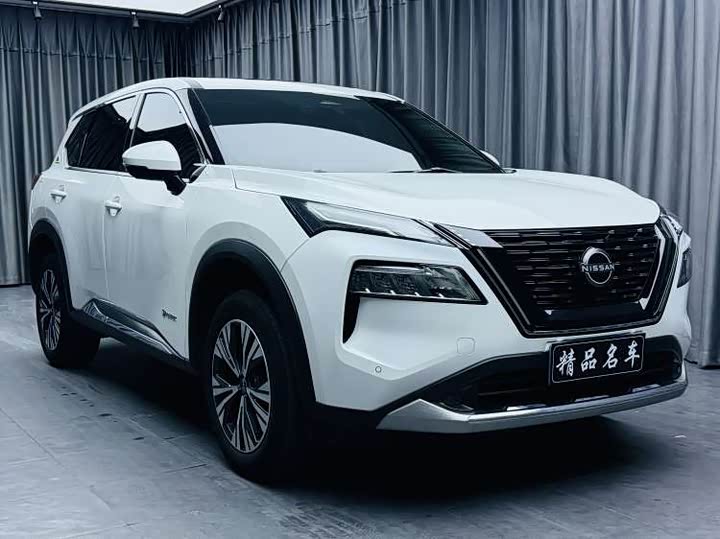 Фото 3 - Nissan X-Trail