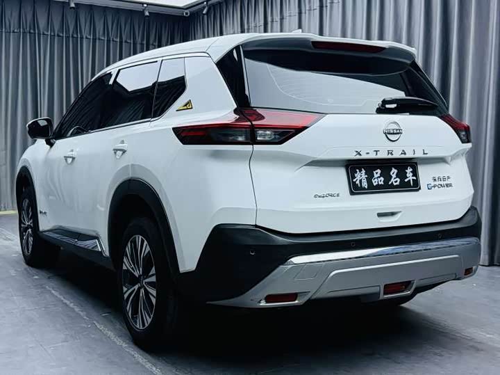 Фото 4 - Nissan X-Trail