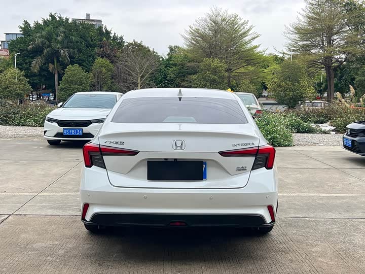 Фото 8 - Honda Integra