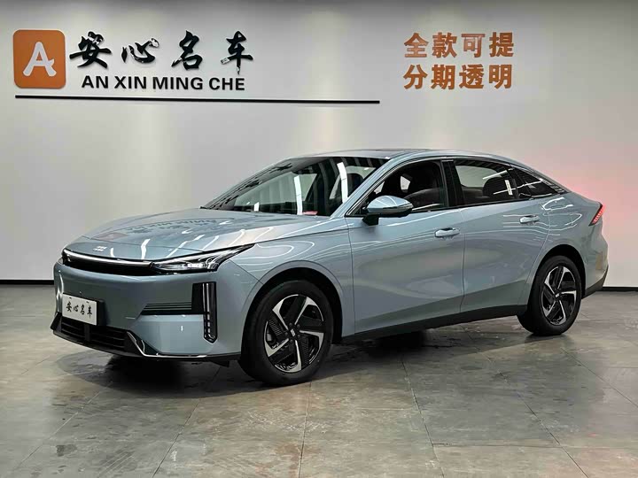 Фото 1 - Geely Galaxy L6