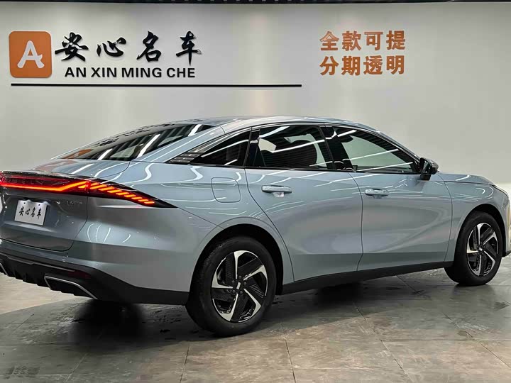 Фото 3 - Geely Galaxy L6