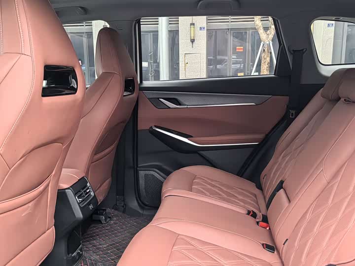 Фото 8 - Changan CS75 Plus