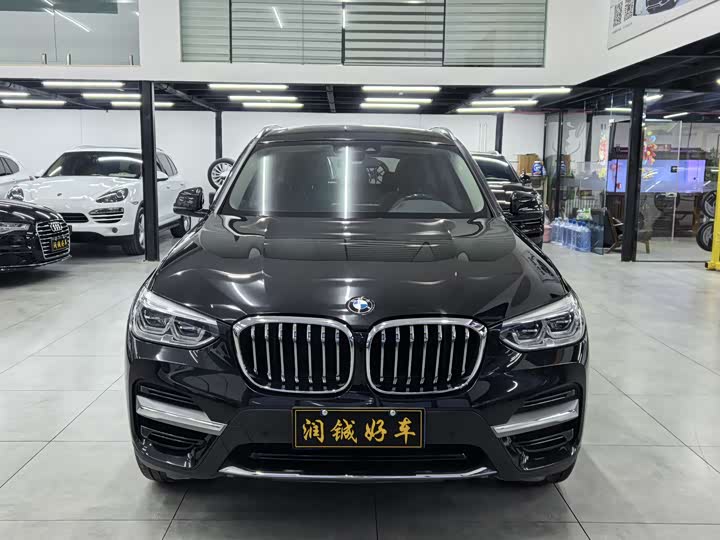 Фото 2 - BMW X3