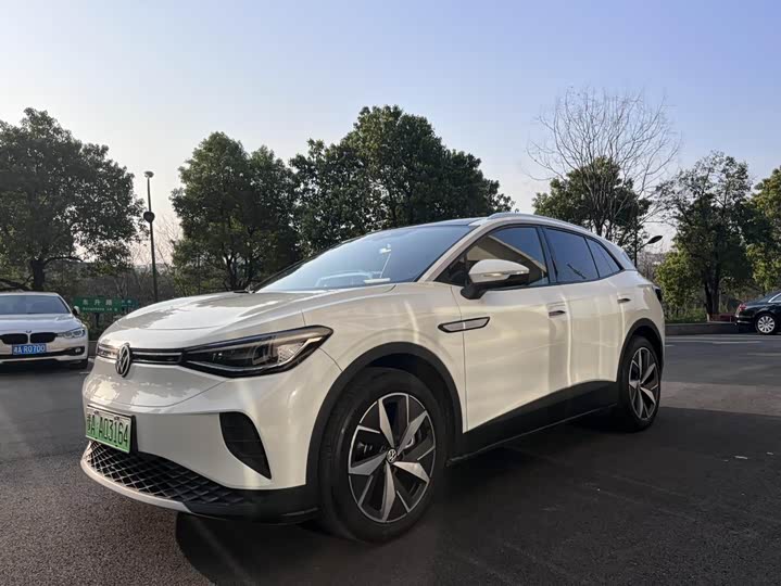 Фото 1 - Volkswagen ID.4 Crozz