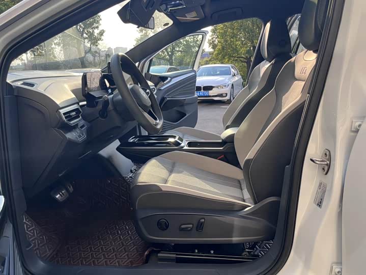 Фото 6 - Volkswagen ID.4 Crozz