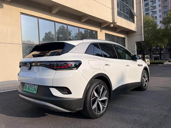 Фото 9 - Volkswagen ID.4 Crozz