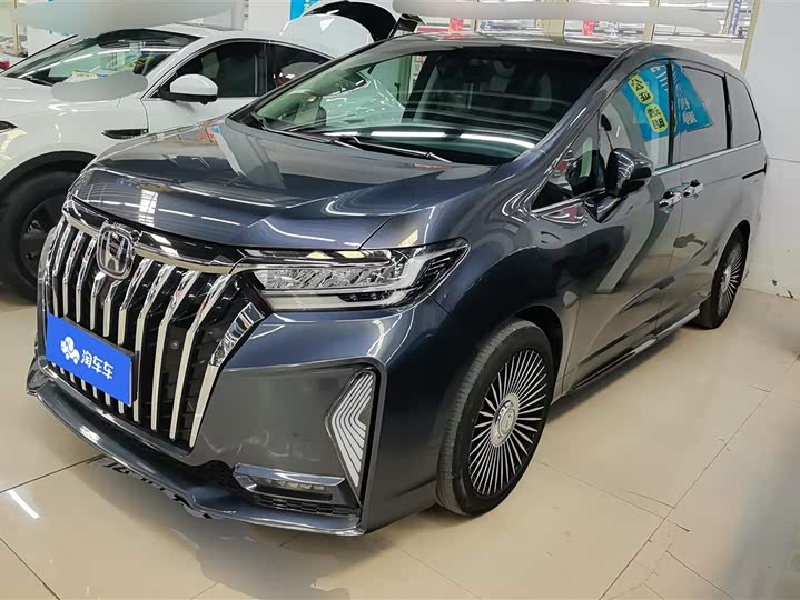 Фото 1 - Honda Odyssey