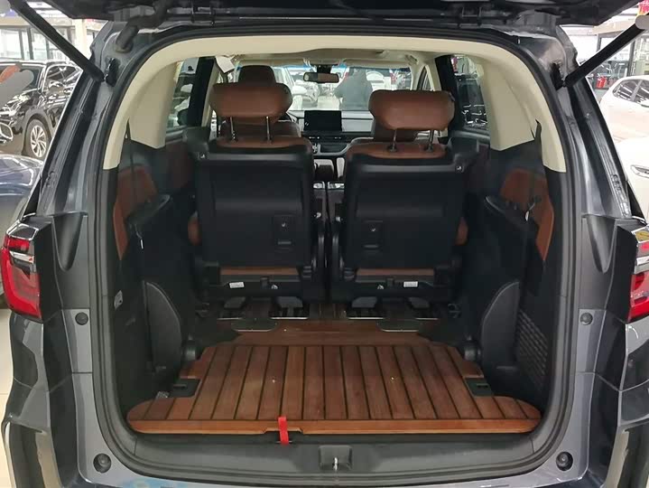 Фото 4 - Honda Odyssey