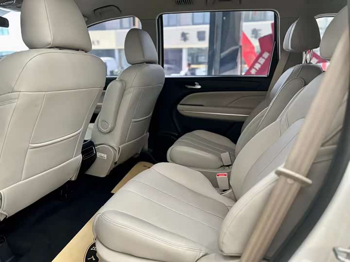 Фото 9 - GAC Trumpchi M6