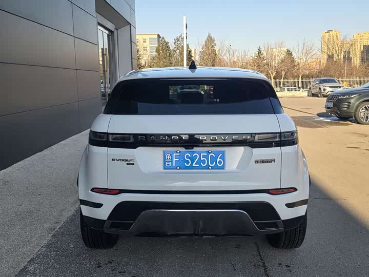 Фото 6 - Land Rover Range Rover Evoque L