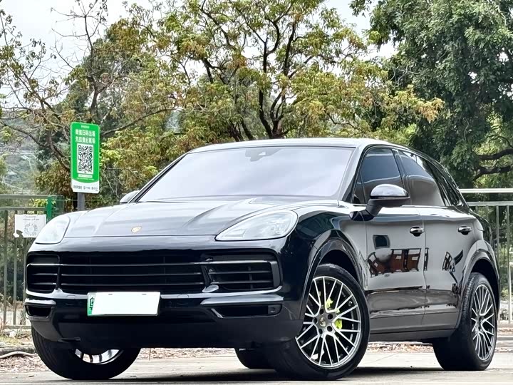 Фото 1 - Porsche Cayenne Hybrid