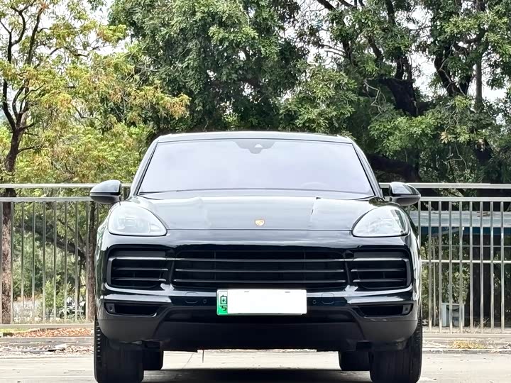 Фото 2 - Porsche Cayenne Hybrid