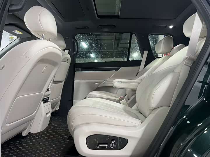 Фото 6 - Dongfeng Yipai eπ 008