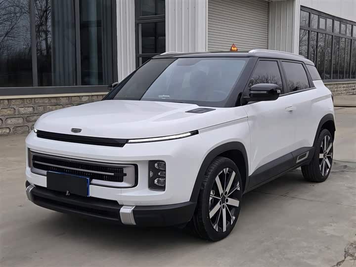 Фото 1 - Geely Icon