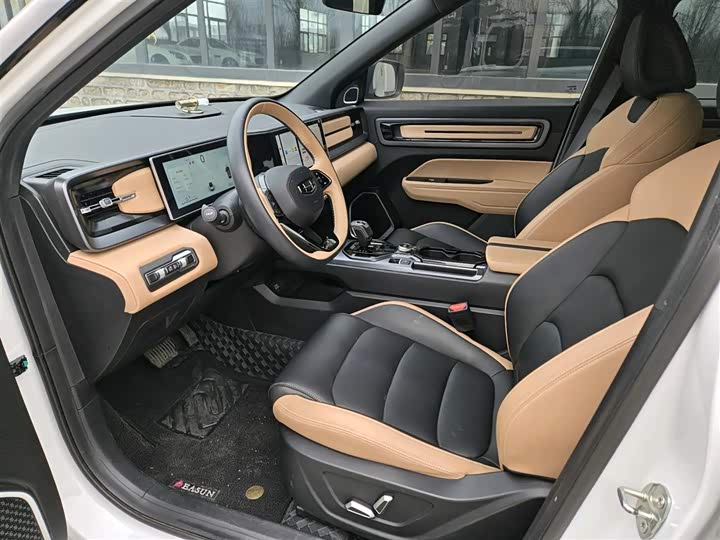 Фото 8 - Geely Icon