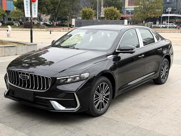 Фото 1 - Geely Preface