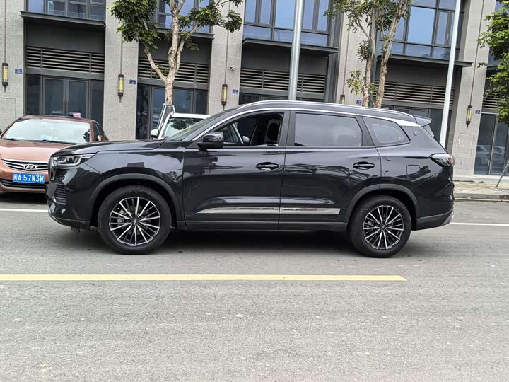 Фото 4 - Chery Tiggo 8