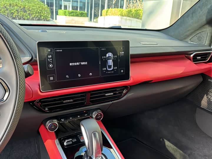 Фото 5 - Lotus Emira