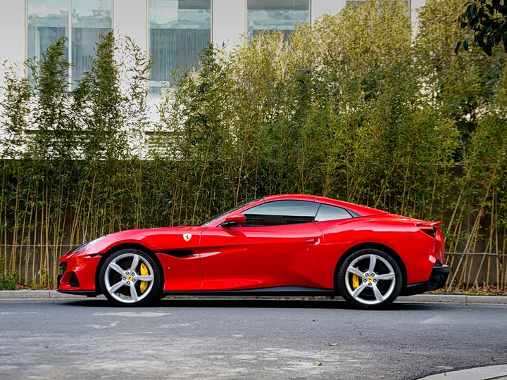 Photo 8 - Ferrari Portofino