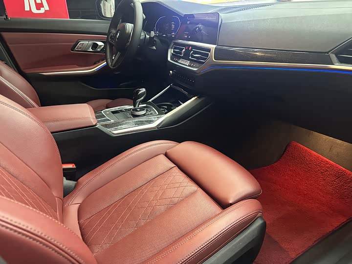 Фото 4 - BMW 3 Series