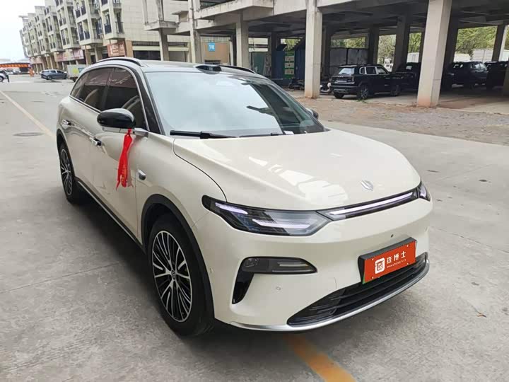 Фото 2 - Leapmotor C11