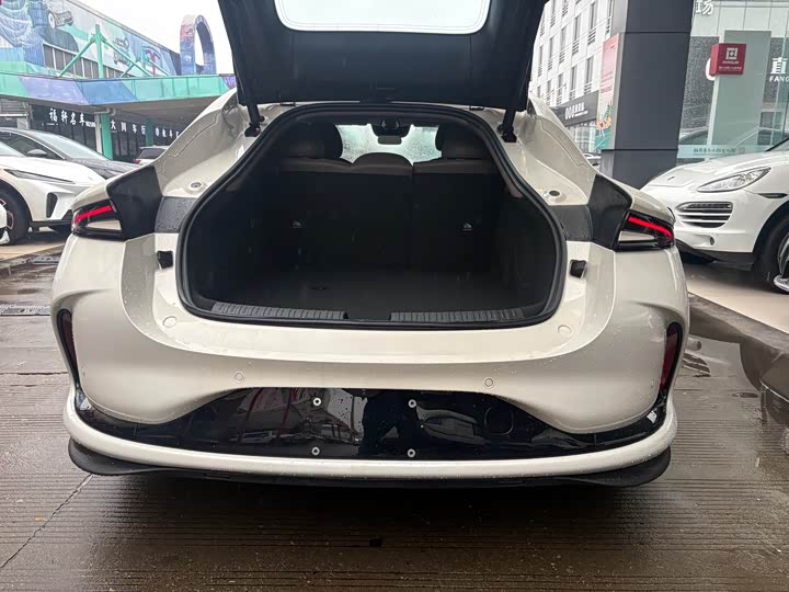 Фото 7 - IM motors L6