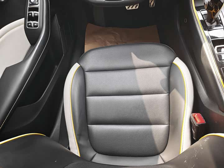 Фото 7 - MG Motor 6