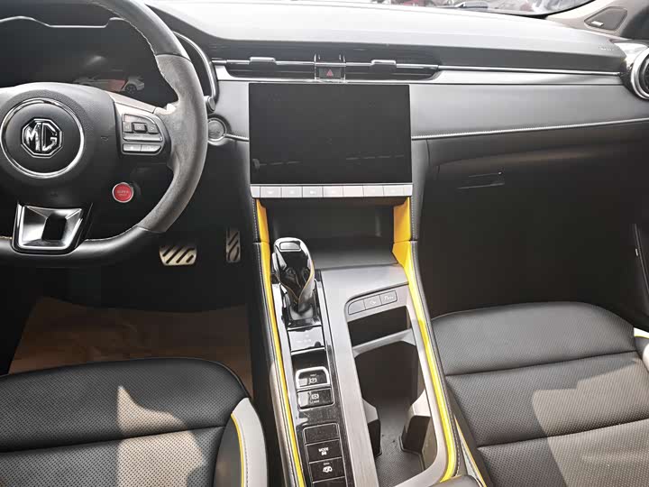 Фото 8 - MG Motor 6