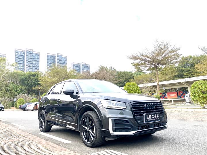 Фото 3 - Audi Q2L
