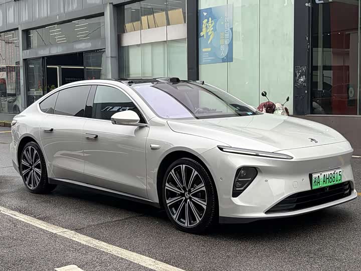 Фото 2 - Nio ET7