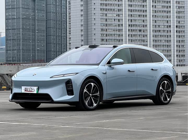 Фото 1 - Nio ET5T